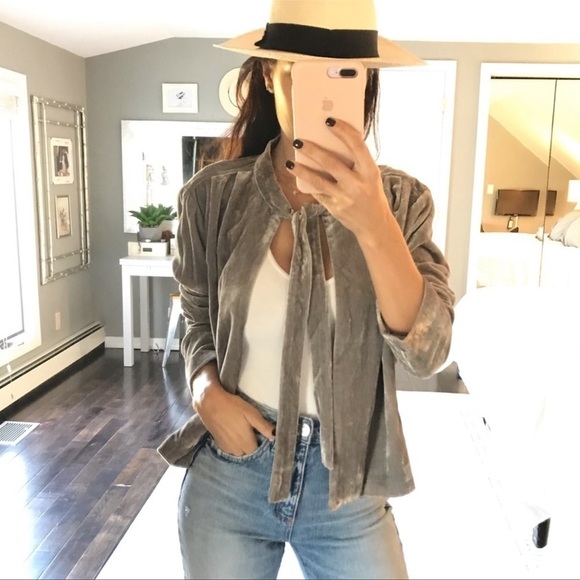 WAYF Top Women XS Cardigan Blazer Velvet Neck Tie Open Jacket Nordstorm B30 - Picture 1 of 10